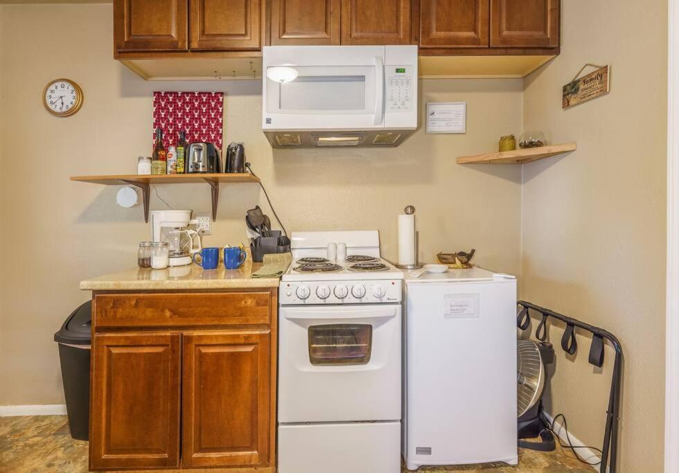 Acorn Cottage - Hidden Gem In Green Heaven, Getaway To Bass Lake & Yosemite 奥克赫斯特 外观 照片