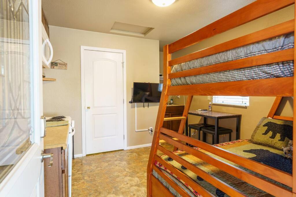 Acorn Cottage - Hidden Gem In Green Heaven, Getaway To Bass Lake & Yosemite 奥克赫斯特 外观 照片